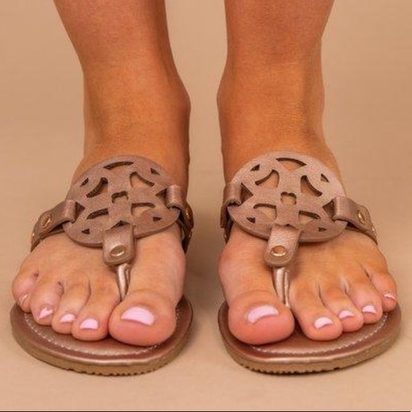 ROSE GOLD ornate thong sandals Pierre Dumas NIB 6 6.5 7 7.5 8 8.5 9 10 M width - Picture 2 of 14